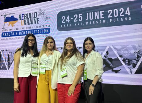Благодійний фонд “Посмішка ЮА” відвідав виставку-конференцію ReBuild Ukraine у Варшаві